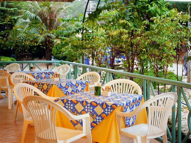 Baantonsai Garden Resort Patong Екстериор снимка
